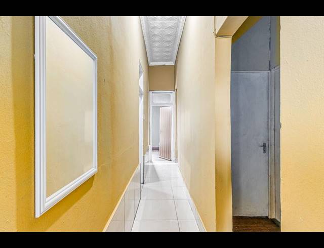 10 BEDROOM HOUSE FOR SALE IN BRIXTON